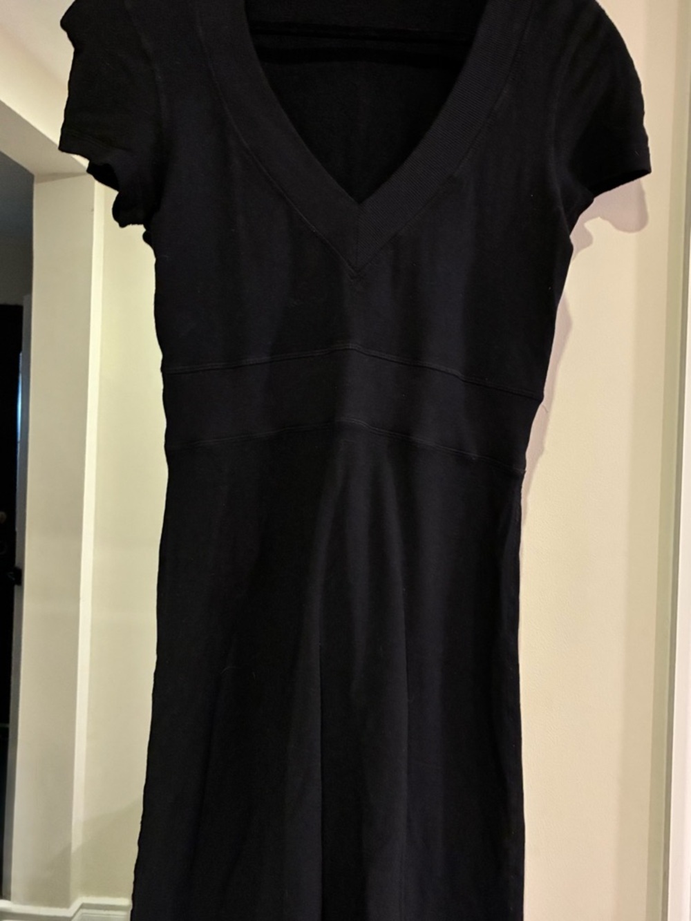 lululemon athletica Black V-Neck Short Sleeve Dress